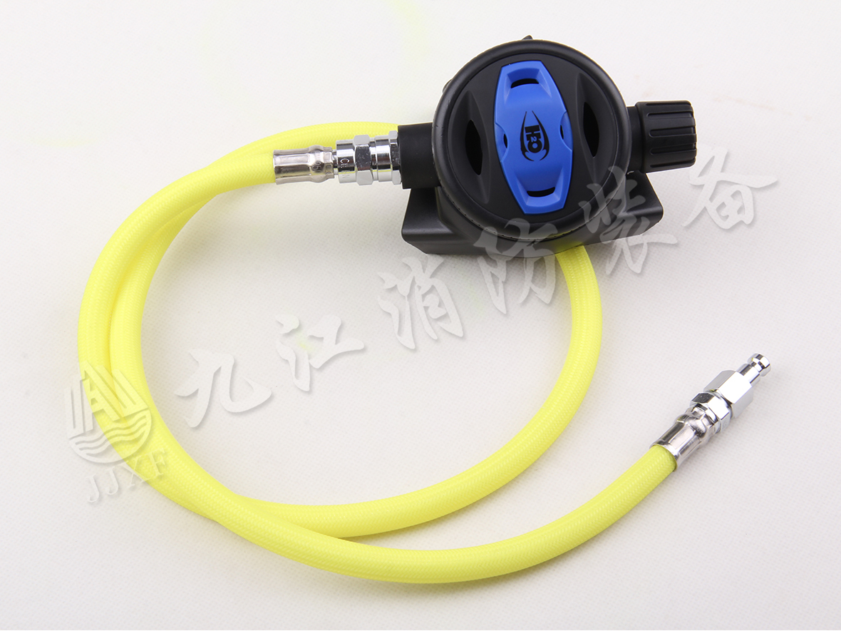  二級備用調節器